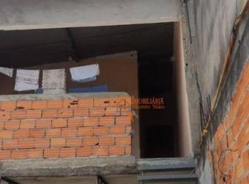 Casa · 200m² · 5 Quartos · 4 Vagas · Casa em Jardim Cumbica, Guarulhos/SP de 200m² 5 quartos à venda por R$ 1.000.000,00