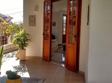 Casa · 280m² · 4 Quartos · 2 Vagas · Casa em Badu, Niterói/RJ de 280m² 4 quartos à venda por R$ 1.300.000,00