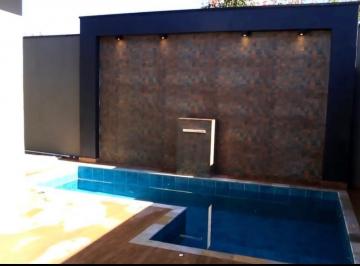 Casa · 250m² · 3 Quartos · 4 Vagas · Casa em Parque Residencial Maria Elmira, Caçapava/SP de 250m² 3 quartos à venda por R$ 950.000,00