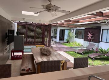 Casa · 150m² · 5 Quartos · 4 Vagas · Casa em Manguinhos, Armação dos Búzios/RJ de 150m² 5 quartos à venda por R$ 2.200.000,00