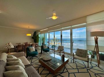 Apartamento · 194m² · 4 Quartos · 1 Vaga · Apartamento em Centro, Guarujá/SP de 194m² 4 quartos à venda por R$ 1.650.000,00