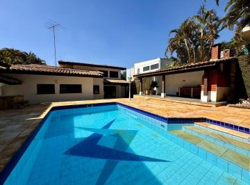 Casa · 480m² · 3 Quartos · 3 Vagas · Casa em Vila Santo Antônio, Cotia/SP de 480m² 3 quartos à venda por R$ 1.750.000,00 ou para locação 