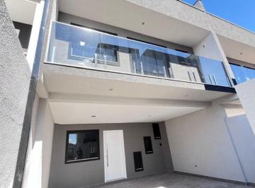 Casa · 150m² · 3 Quartos · 2 Vagas · Sobrado em Fazendinha, Curitiba/PR de 150m² 3 quartos à venda por R$ 780.000,00