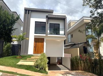 Casa · 300m² · 3 Quartos · 4 Vagas · Casa em Granja Viana, Cotia/SP de 300m² 3 quartos à venda por R$ 2.200.000,00