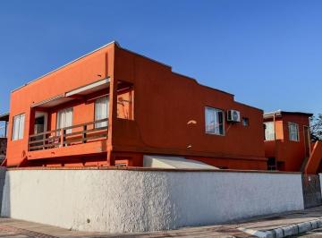 Casa · 200m² · 3 Quartos · 3 Vagas · Casa em Jardim Iate Clube, Balneário Camboriú/SC de 200m² 3 quartos à venda por R$ 1.596.000,00