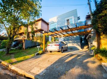 Casa · 245m² · 5 Quartos · 2 Vagas · Casa em Jardim das Flores, Cotia/SP de 245m² 5 quartos à venda por R$ 1.800.000,00