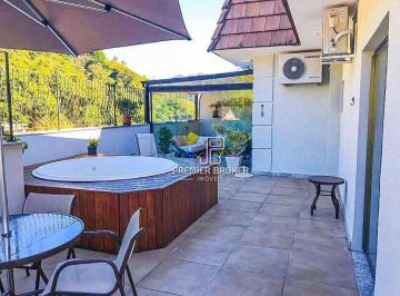 Apartamento · 227m² · 3 Quartos · 2 Vagas · Cobertura em Várzea, Teresópolis/RJ de 227m² 3 quartos à venda por R$ 1.940.000,00