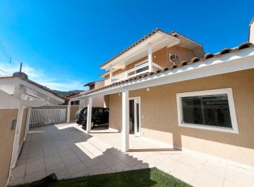 Casa · 341m² · 7 Quartos · 2 Vagas · Casa em Itaipu, Niterói/RJ de 341m² 7 quartos à venda por R$ 1.550.000,00