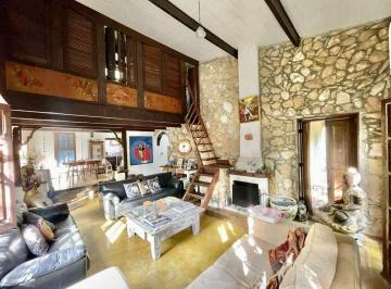 Casa · 440m² · 3 Quartos · 4 Vagas · Casa em Vila Real do Moinho Velho, Embu das Artes/SP de 440m² 3 quartos à venda por R$ 1.600.000,00 