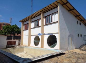 Casa · 228m² · 4 Quartos · 4 Vagas · Casa em Jardim Pereira do Amparo, Jacareí/SP de 228m² 4 quartos à venda por R$ 1.700.000,00