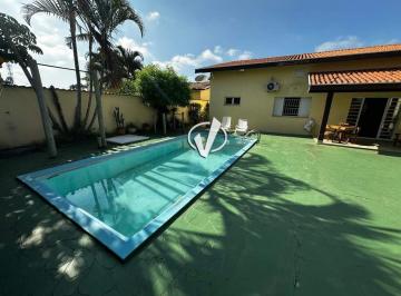 Casa · 300m² · 4 Quartos · 3 Vagas · CASA À VENDA - LESSA - PINDAMONHANGABA - SP