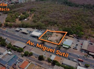 Terreno · 2500m² · Terreno com mais de 2.500 m² na Av. Miguel Sutil