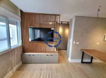 Apartamento · 39m² · 1 Quarto · 1 Vaga · Studio reformado à venda uma quadra da praia no Boqueirão em Santos - São Paulo.