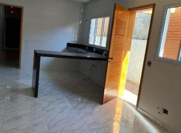 Casa · 97m² · 2 Quartos · 2 Vagas · Casa á Venda no Centro de Iperó
