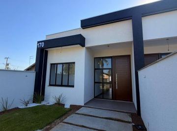 Casa · 89m² · 3 Quartos · 2 Vagas · Casa á 450 metros da praia na Barra do Sai em Itapoá-SC