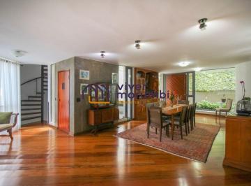 Casa · 350m² · 4 Quartos · 4 Vagas · Linda casa em condomínio no Morumbi com 4 quartos