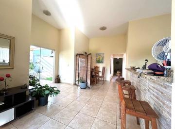 whatsapp-image-2025-03-28-at-11-30-171743175487605.jpeg · Oportunidade, casa à venda, c/ 04 dormitórios, sendo 01 suíte, localizado no Residencial Solaris, Bo