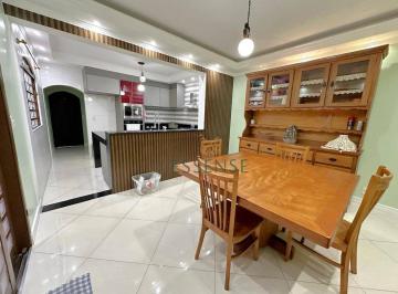 d5255fc34987249a73034eca3b0c3b0b5790c933 · Sobrado à Venda de 217 m² na Vila Urupês em Suzano/SP.