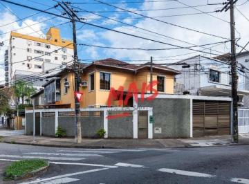 f67d1608cba139b68b870a4ea7f2b22af4ddb096 · Sobrado comercial de esquina no Embaré - Santos/SP
