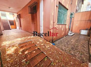 Comercial · 301m² · 8 Quartos · 2 Vagas · Casa de rua :  / Residencial / Praça da Bandeira