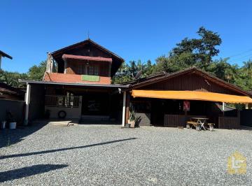 Casa · 117m² · 2 Quartos · Casa com ponto comercial