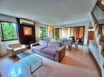 Casa · 181m² · 3 Quartos · 3 Vagas · CS2245-Casa em Condomínio, 3 suítes à venda no Edson Queiroz