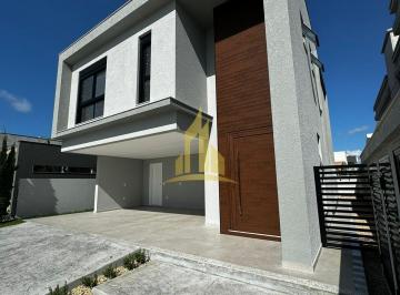 Casa · 251m² · 3 Quartos · 2 Vagas · Casa à venda em Camboriú/SC