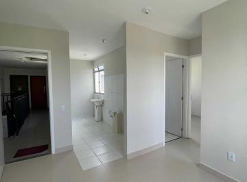 Apartamento · 32m² · 2 Quartos · 1 Vaga · Apartamento 2/4 Reformado e Pronto para Morar no Recanto de Abrantes - Oportunidade Imperdível!