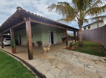 Casa de 3 quartos, Águas Claras · SHA ARNIQUEIRA - 3 QUARTOS - ESCRITURADA