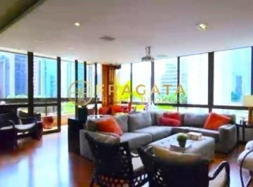 Apartamento · 225m² · 3 Quartos · 5 Vagas · LOCAÇÃO - Apartamento de alto padrão para locação no Itaim Bibi