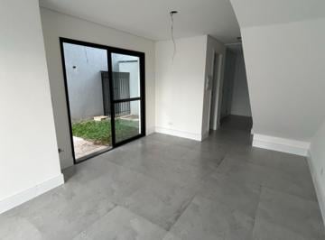 Casa de 3 quartos, Curitiba · SOBRADO NO XAXIM, 3 QUARTOS E 1 VAGA DE GARAGEM 