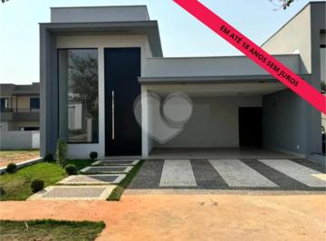 Casa · 165m² · 3 Quartos · 4 Vagas · Condomínio com 3 quartos à venda em Taquaral - SP