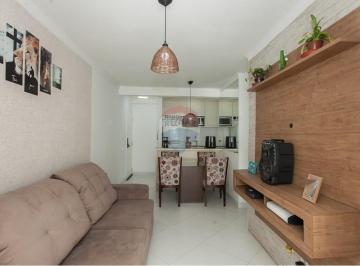 Apartamento · 47m² · 2 Quartos · 2 Vagas · Apartamento semi-mobiliado à venda com 2 dormitórios, 47 m², 2 vagas, varanda e lazer completo, na F