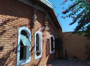 Casa · 209m² · 2 Quartos · 3 Vagas · Casa em Jardim Corcovado - Campo Limpo Paulista