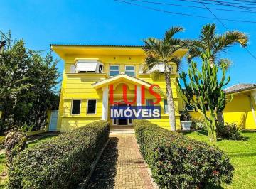 c0153be9e9388626fdc8a2b60666e49ffdb5bf46 · Casa com 6 dormitórios à venda, 382 m² por R$ 2.850.000 - Itaipu - Niterói/RJ - CA8071