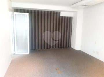 Área de Serviço · Imoveis - em Cidade Monções