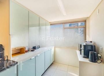 6563121f · Apartamento, 3 dormitórios, 162 m², em Centro
