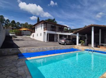 Casa de 5 quartos, Cotia · Bela casa em condominio fechado / Linda vista bosque com piscina e amplo jardim 