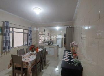 Casa · 137m² · 5 Quartos · 2 Vagas · Casa com espaços amplos no Parque das Américas em Mauá