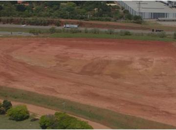 202503301908426198.png · Área 39.537,40m² Frente 270 Metros para Rodovia Castelo Branco.