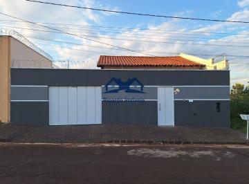 Frente · Casa à venda no bairro Santa Maria - Ituiutaba/MG