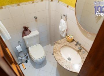Casa de 3 quartos Venda R$ 780.000 · Seu novo lar está aqui!