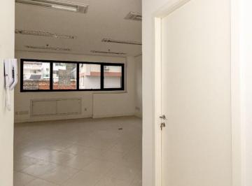Comercial · 40m² · Sua nova sede no bairro Petrópolis