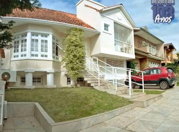 Casa · 177m² · 5 Quartos · 2 Vagas · Seu novo lar está aqui!