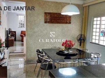 Casa · 196m² · 4 Quartos · 5 Vagas · Moradia perfeita para a família: belíssimo sobrado em São Caetano do Sul de 233 m2 com 4 dormitórios