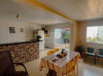 Casa · 2 Quartos · 4 Vagas · Casa á Venda no bairro CPA II 