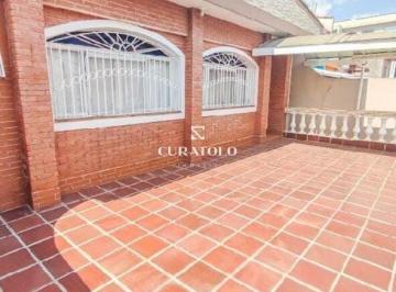 Casa · 250m² · 4 Quartos · 2 Vagas · Viva com conforto no Jd Itapemirim, a 6 min do Shopping Metrô Itaquera: Lindo Sobrado de 250m² com 4