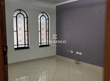 Casa · 174m² · 3 Quartos · 2 Vagas · Moradia perfeita para sua família no nobre bairro do Jardim São Caetano, em São Caetano. Sobrado com