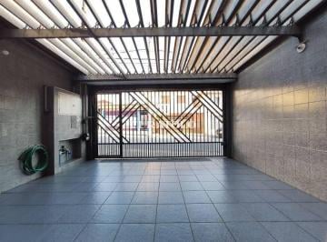 Casa · 178m² · 3 Quartos · 2 Vagas · Venha conhecer a casa ideal em São Bernardo, bairro Pauliceia, ao lado da rua M.M.D.C - Casa com 3 D