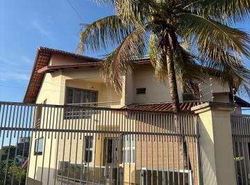 Casa de 4 quartos, Vicente Pires · CASA NA QUADRA 3 ACEITA PERMUTA E FINANCIAMENTO BANCARIO